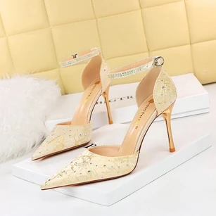 Hollow stiletto high-heeled shallow mouth pointed toe retro rhinestone hollowed-out sandals