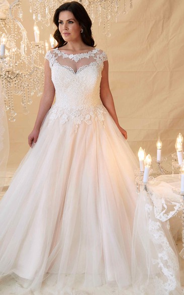 Scoop-neck Cap-sleeve Tulle plus size Ball Gown With Corset Back And Court Train
