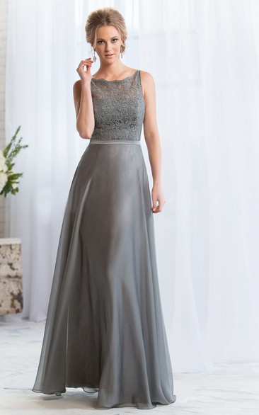 Sleeveless Bateau-Neck A-Line Long Bridesmaid Dress With Lace Bodice
