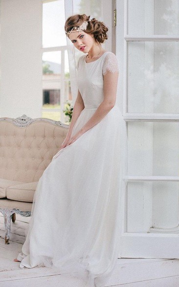 Scoop-neck Short Sleeve Tulle Floor-length Dress With Lace