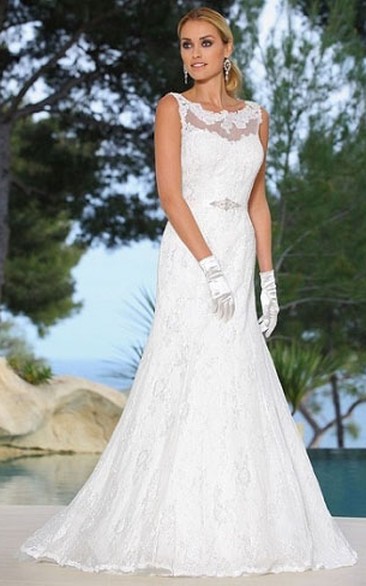 Scoop-neck Sleeveless Trumpet Wedding Dress With Appliques And Keyhole