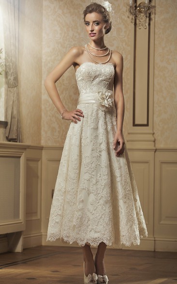 exquisite Strapless A-line Tea-length Wedding Dress With Flower And Applique
