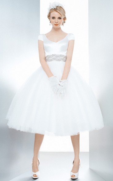 Short Sleeve V-neck Satin Tulle Tea-length Dress With Embellished Waist And bow