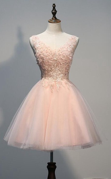 Tulle Appliqued Beaded Short Lovely Homecoming Dress