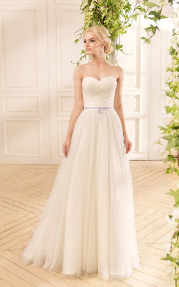 Long-Sleeve Criss Cross Lace Pleats Floor-Length A-Line Tulle Gown