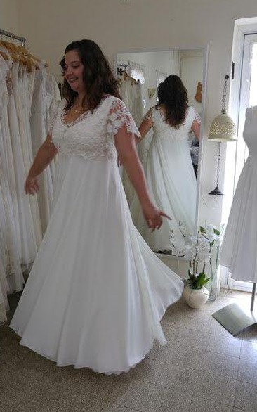 V-Neck Short Sleeve Lace Chiffon Plus Size Wedding Dress