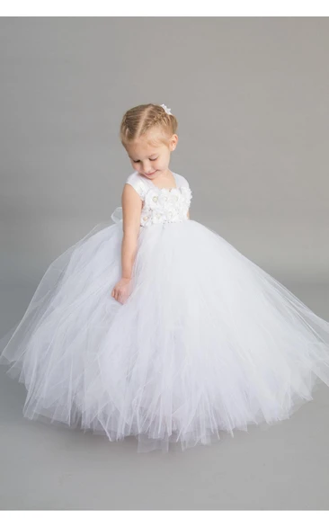 Floral Bow Tulle Ivory Cap-Sleeve Princess Pleated Ball Gown