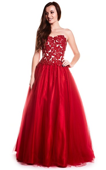 A-Line Appliqued Floor-Length Sweetheart Sleeveless Tulle Prom Dress With Corset Back And Beading