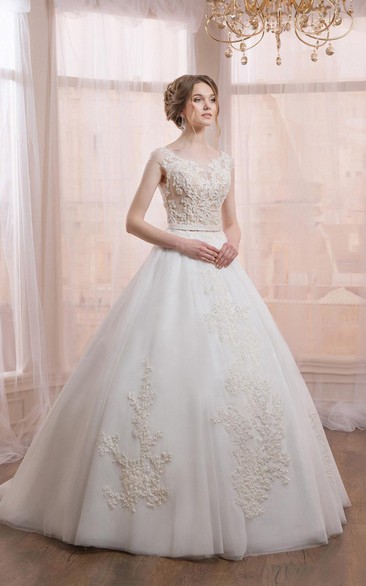 Scoop-neck Sleeveless Tulle Ball Gown With Appliques And Illusion back