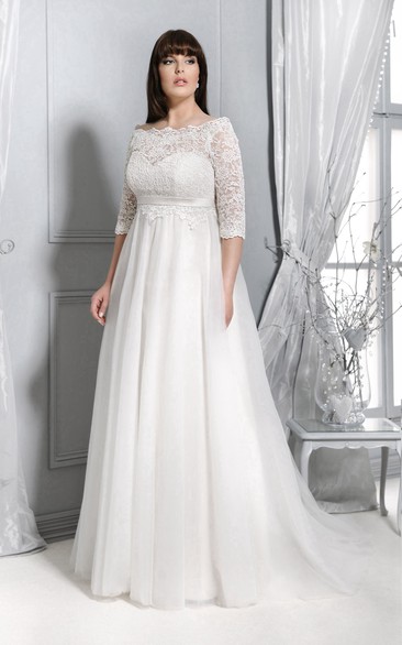 Bateau Lace Half Sleeve Tulle Empire plus size wedding dress With Sweep Train