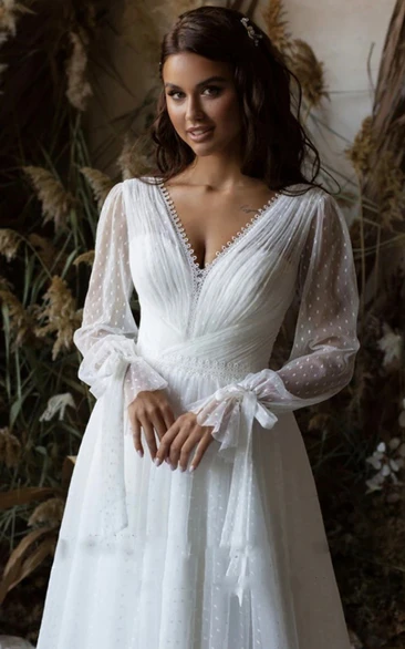 Simple Puff-sleeve V-neck Modern Polka Dot Tulle Robe de Mariee Backless White Bridal Dress