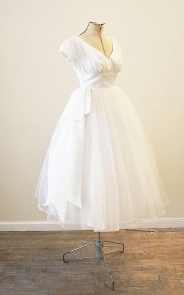 Wedding Tutu Skirt Pleats Vintage V-Neckline Gown