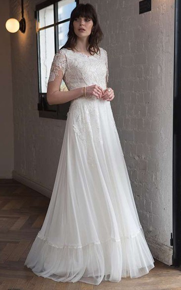 Modern A Line Bateau Tulle Floor-length Short Sleeve Wedding Dress with Appliques