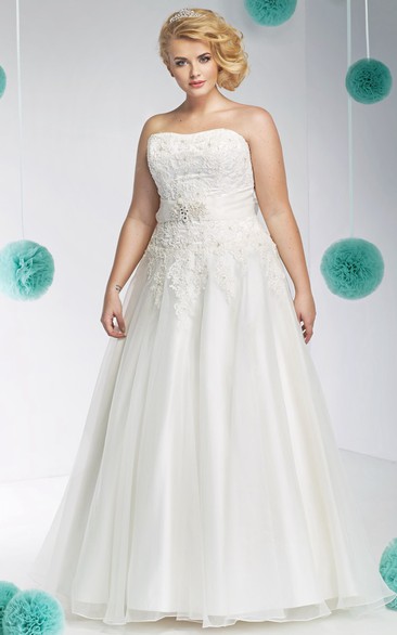 Strapless A-line Satin Ball Gown With Appliques And bow