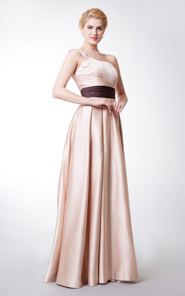 Pleated Contrast Waistband Diagonal Shimmering Gown