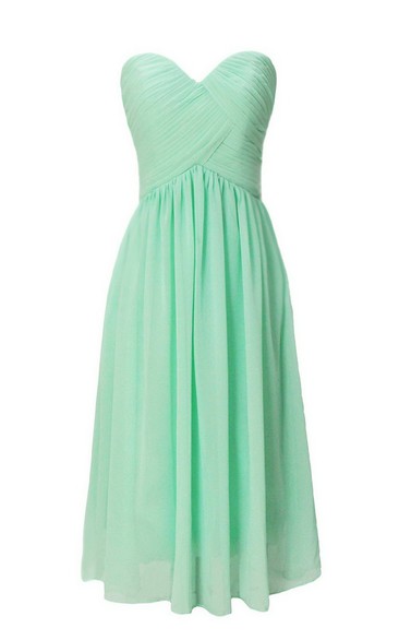 Ruched Lace-Up Back Sweetheart Strapless Short Gown