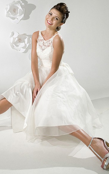 V-neck Sleeveless A-line Tea-length Dress With Appliques And bow