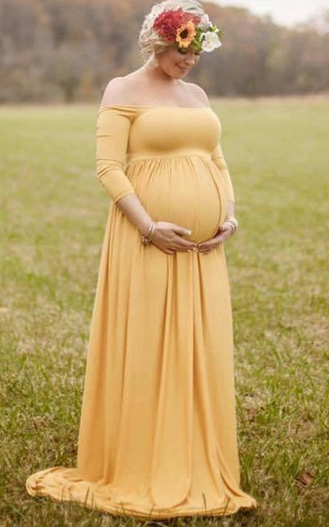 Off-the-shoulder Long Sleeve Empire maternity Dress With Sweep Train