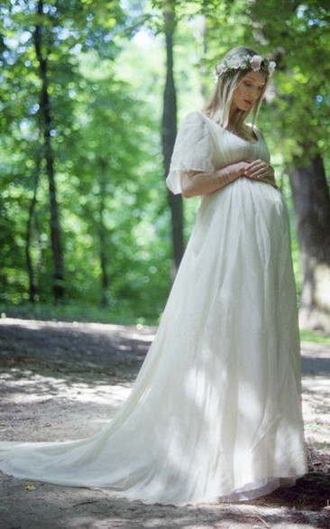 Country V-neck Short Sleeve Lace Pleated Maternity Wedding Dress