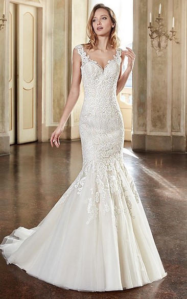 V-neck Sleeveless Lace Mermaid Dress With Illusion And Court Train