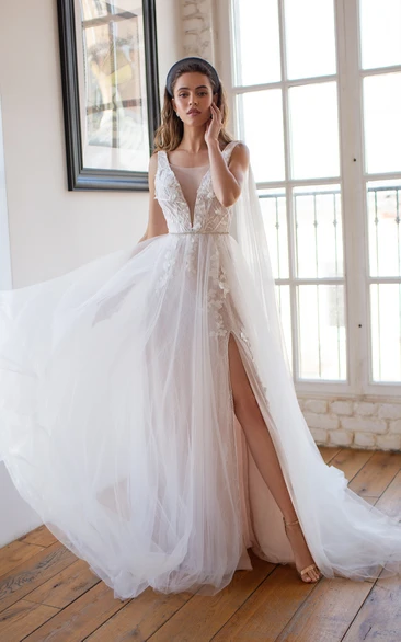 Scoop-neck Illusion Plunged Sleeveless Front Split Tulle Lace Applique Wedding Dress