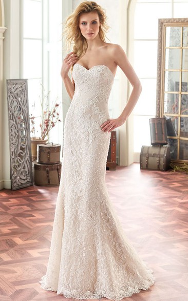 exquisite Sweetheart Sheath Lace Wedding Dress With Low-V Back And Sweep Train