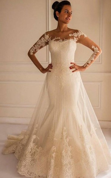Appliqued Long Train Tulle Lace Chic Bridal Mermaid Dress