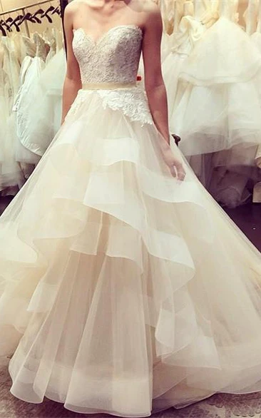 Ruffled Appliqued Layered Sweetheart Vintage Lace Princess Dress