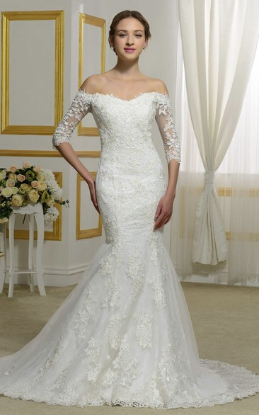 Elegant Off-the-shoulder 3/4 Sleeve Lace Mermaid Bridal Gown With Illusion Button Back