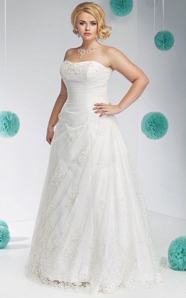 Strapless A-line side-ruched plus size wedding dress With Corset Back