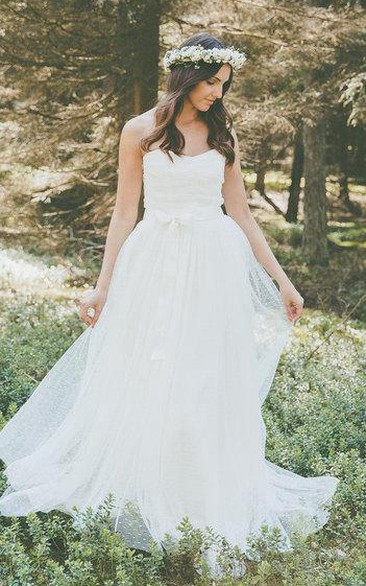 Wedding Lace Bow Strapless Country Gown