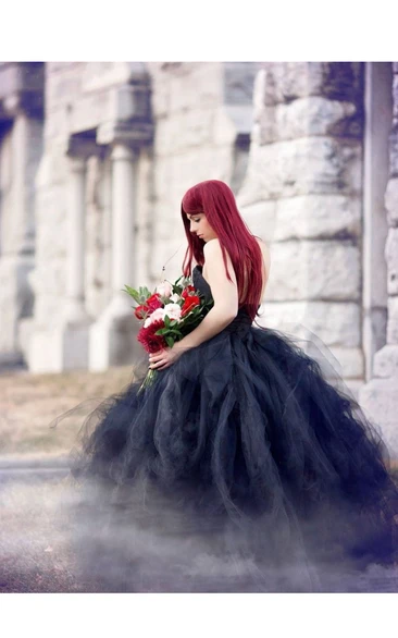 Floor-length Strapless Black Wedding Dress A-Line Sleeveless Open Back With Zipper Ruffles