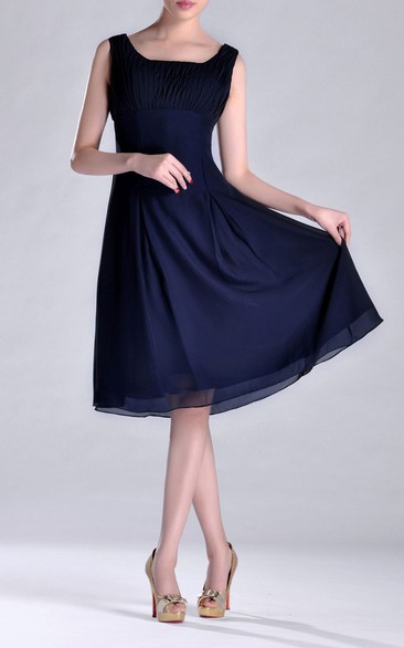 Pleated Short-Midi A-Line Scoop-Necked Chiffon Bridesmaid Dress