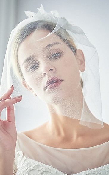 Western Style Short Bridal Veil with Sequins