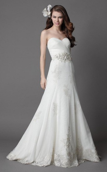 Bridal Lace Appliqued Fit-And-Flare Sweetheart Dress