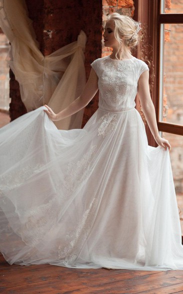 Scoop-Neck Cap-Sleeve Tulle Pleated Appliqued Dress With Illusion And Beading