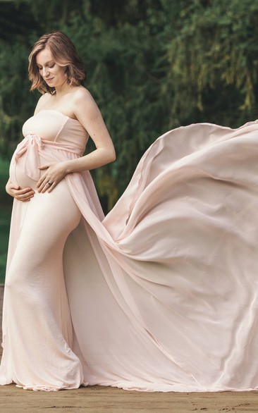 Strapless Sleeveless Pleated Ruched Ruffled Maternity Dress