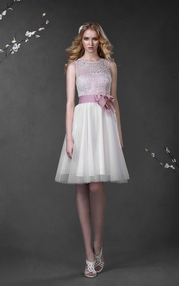 Sleeveless Bow Tulle Short A-Line Lace Gown