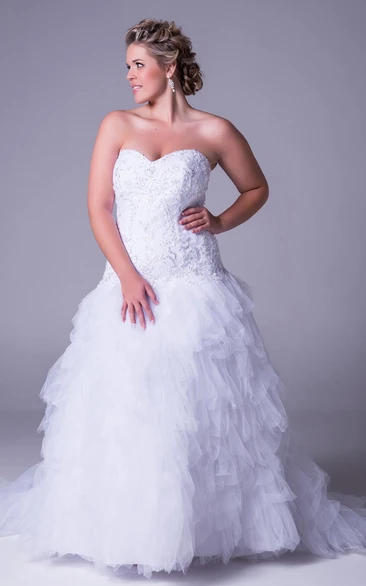 Sweetheart Appliqued plus size Wedding Dress With Cascading Ruffles