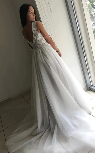 V-neck Sleeveless Applique Empire A-line Pleated Sweep Train Wedding Dress