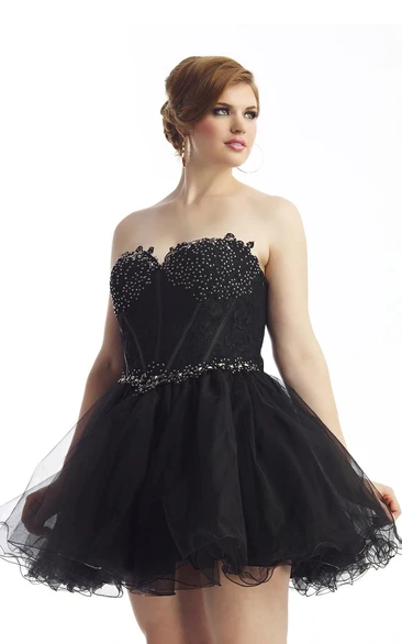 Sweetheart short Ruffled A-line Prom Dress With Appliques And Corset Back