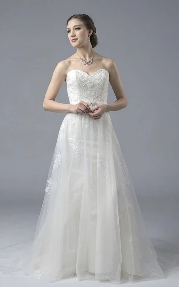 Sweetheart Lace Tulle A-line Open Back Wedding Dress With Appliques And Buttons