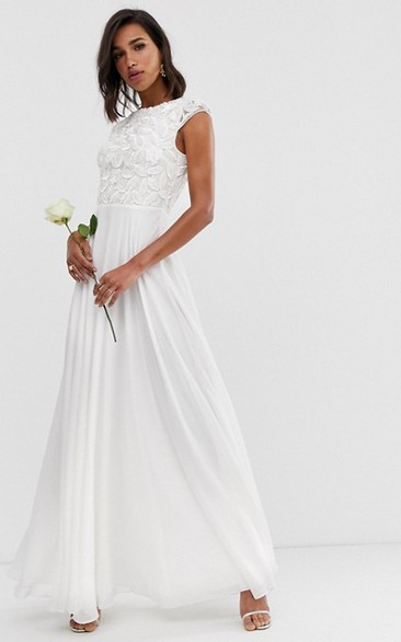 Simple Chiffon and Lace Sheath Jewel-neck Long Wedding Dress