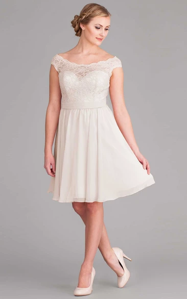 Scoop-neck Cap-sleeve short a-line dress With Lace