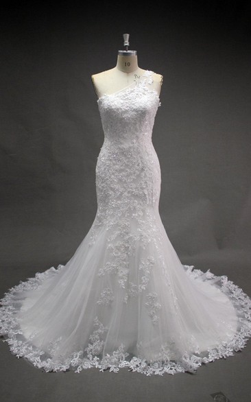 One Shoulder Lace Mermaid Wedding Dress With Court Train