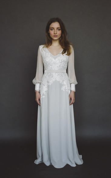 Long Poet Sleeve Chiffon Wedding Gown With Split And V-neck And Lace Appliques