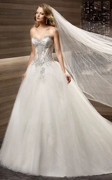 Ball Gown Sweetheart Sleeveless Floor-length Tulle Wedding Dress with Tied Back and Boning