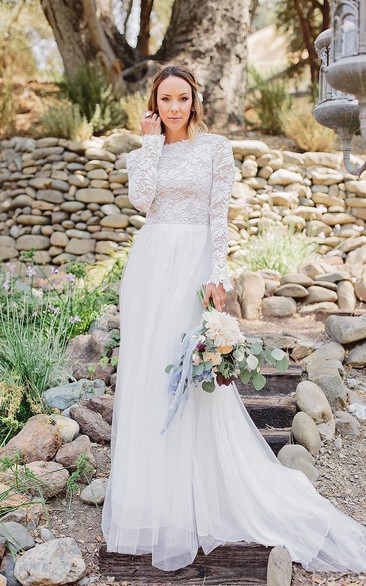 endearing Jewel-Neck Lace Long Sleeve Tulle Floor-length Wedding Dress With Sweep Train