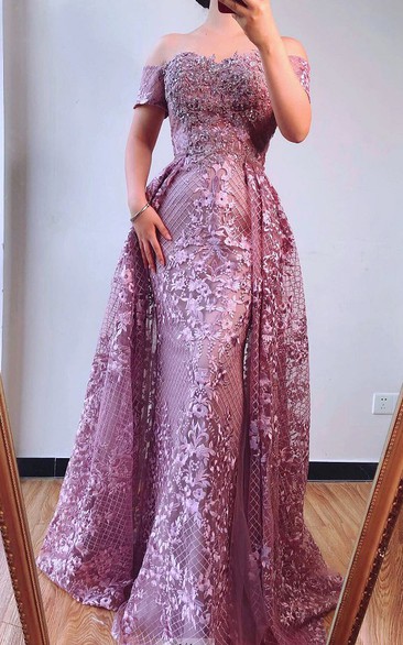Elegant Trumpet Off-the-shoulder Floor-length Sleeveless Lace Prom Dress with Appliques
