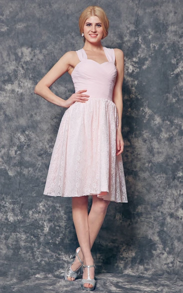 Chiffon Knee-Length Halter Lace Bridesmaid Dress